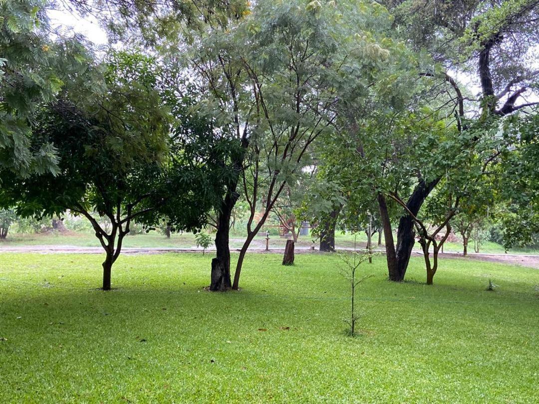 Juda Haus Lodge Katima Mulilo Buitenkant foto