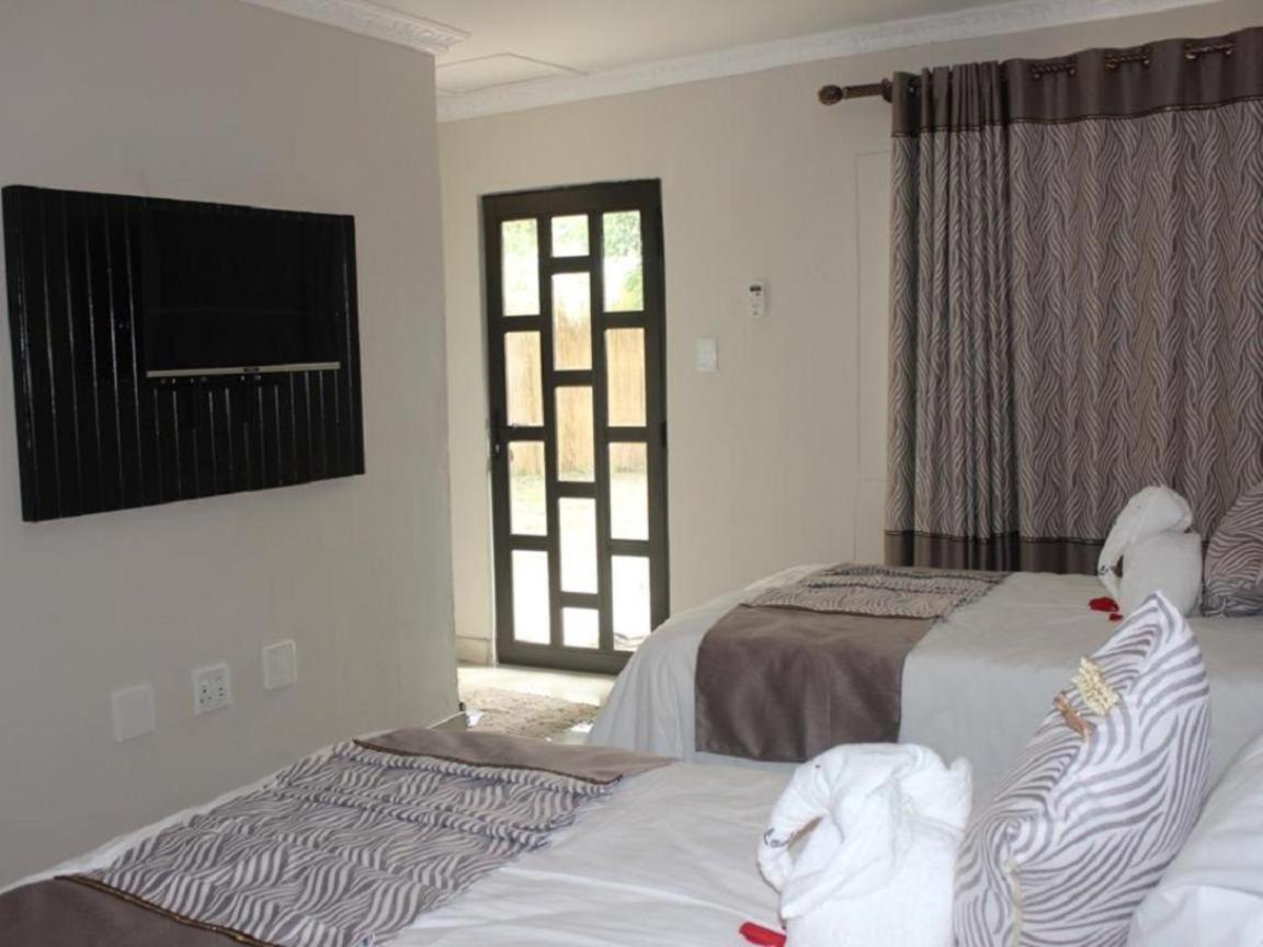 Juda Haus Lodge Katima Mulilo Buitenkant foto